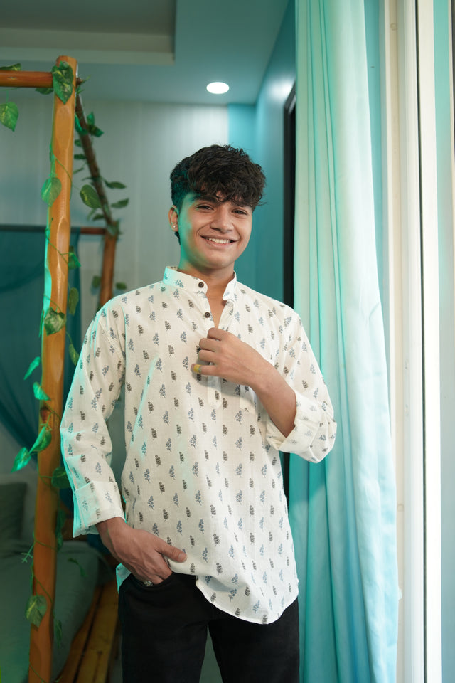 🌿 The Indigo Sprig Kurta – Nature-Inspired Sophistication