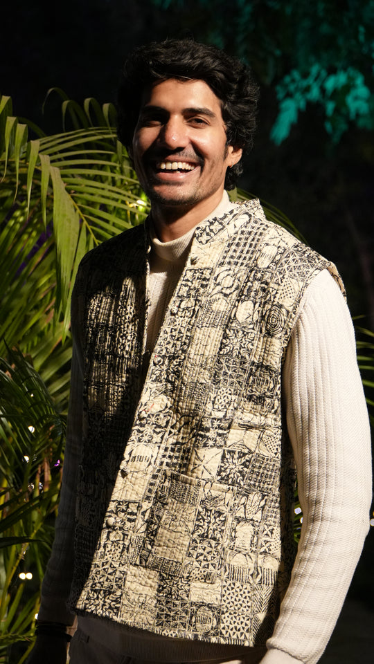 SARKARA Half Reversible Quilted Jacket – Winter ’25 Edition