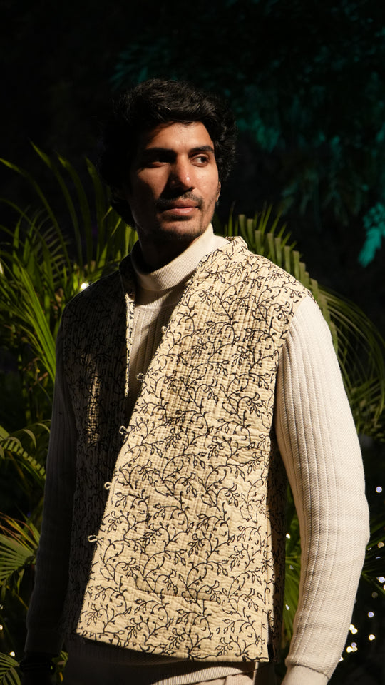 SARKARA Half Reversible Quilted Jacket – Winter ’25 Edition
