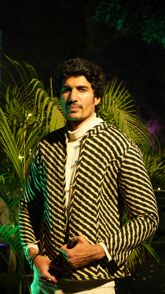 SARKARA Full-Sleeve Unisex Quilted Jacket