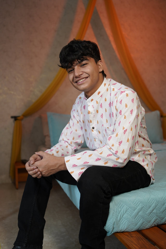 Gulaabi Gulmohar Kurta – Light, Playful & Breezy